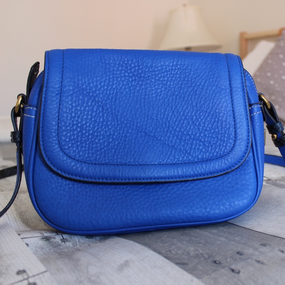Crossbody bag